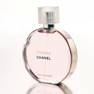 Chanel Chance, Eau Fraiche and Eau Tendre : Fragrance Reviews - Bois de  Jasmin