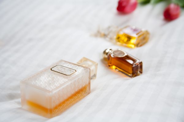 If Your Perfume Doesn?t Last ? a few solutions