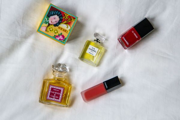 Recommend Me a Perfume : Holiday Gift Ideas and Guides - Bois de Jasmin